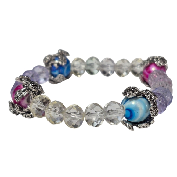 One Of A Kind Glass And Acrylic Bead Bracelet 6-8 Inch Stretch - Picture 4 of 4